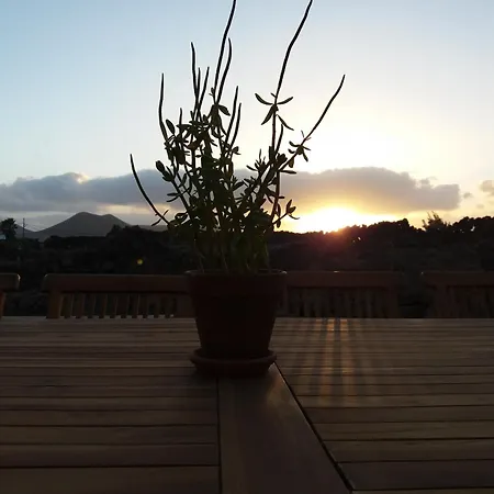 Y Estudios Art Lab Fuerteventura Casa de Férias Lajares