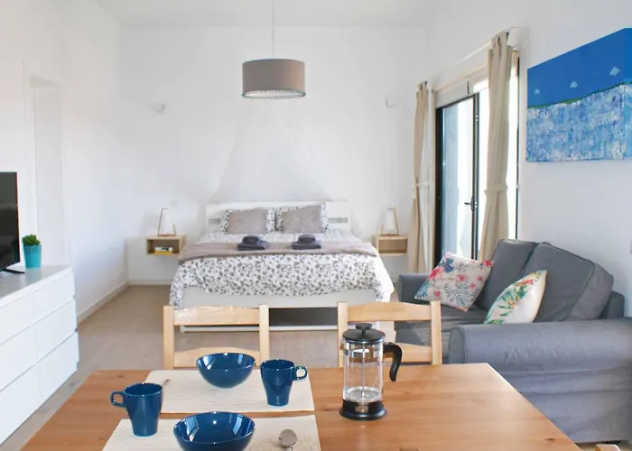 Y Estudios Art Lab Fuerteventura