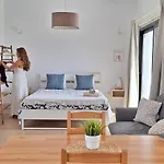 Y Estudios Art Lab Fuerteventura *
