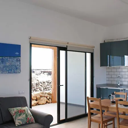 Y Estudios Art Lab Fuerteventura *