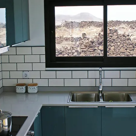 Y Estudios Art Lab Fuerteventura *