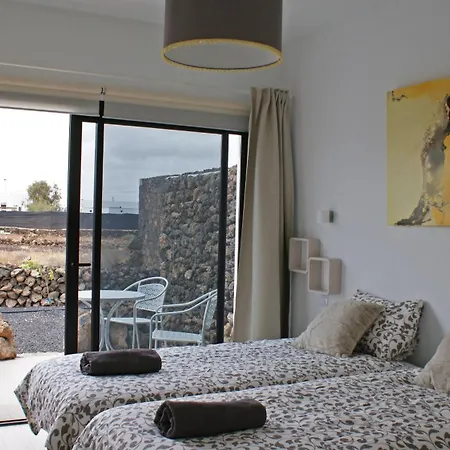 Y Estudios Art Lab Fuerteventura *