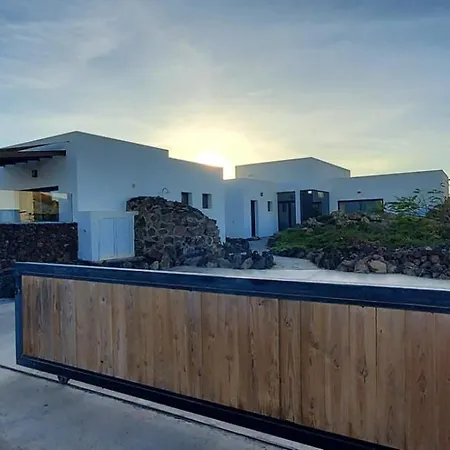 Y Estudios Art Lab Fuerteventura