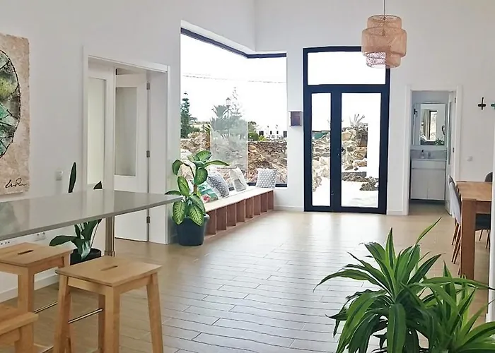 Y Estudios Art Lab Fuerteventura Lajares