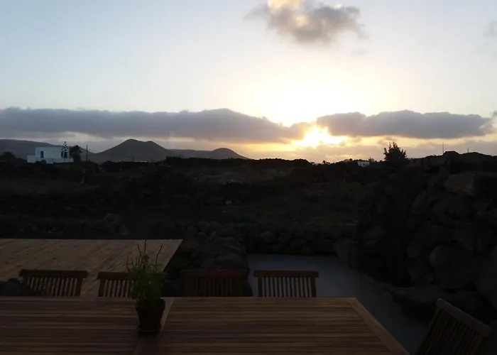 Y Estudios Art Lab Fuerteventura Lajares